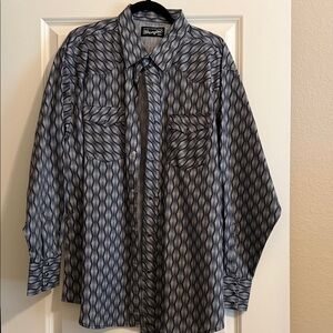 Wrangler Men's Wave Pattern Dress Shirt